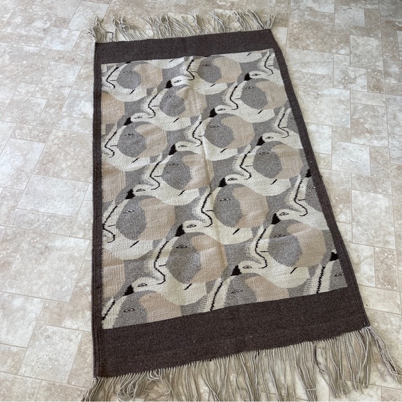 Vintage Morocco handmade Art decor natural woven wool rug